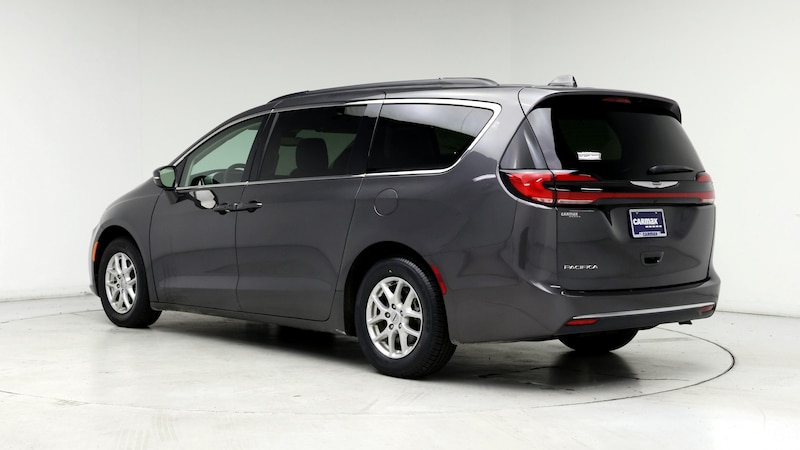 2022 Chrysler Pacifica Touring L 2