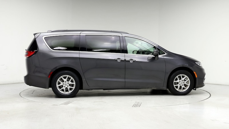 2022 Chrysler Pacifica Touring L 7