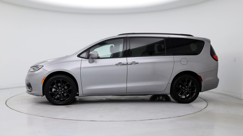 2021 Chrysler Pacifica Limited 3