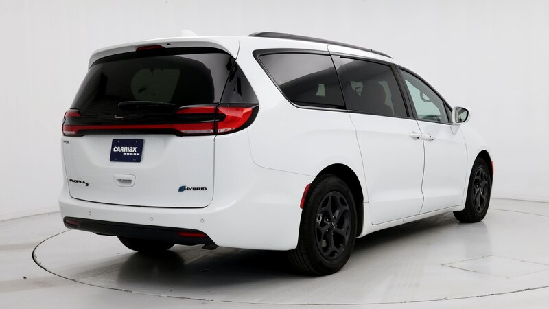 2021 Chrysler Pacifica Hybrid Limited 8