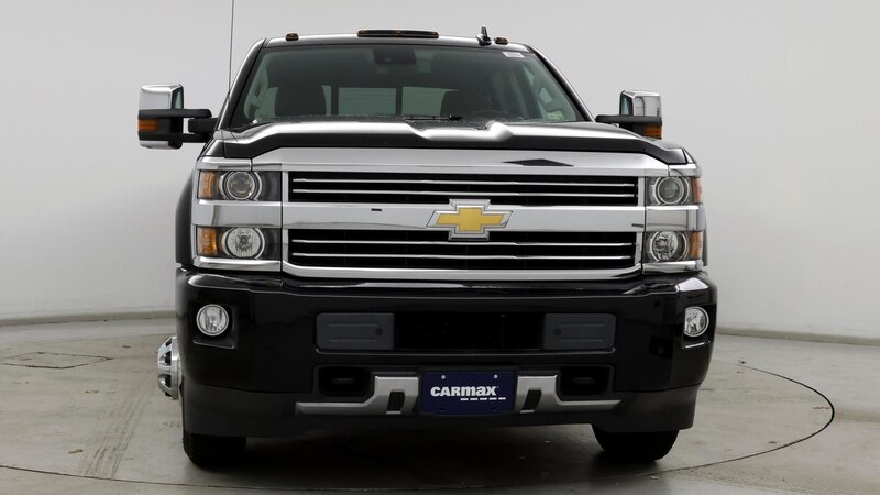 2015 Chevrolet Silverado 3500 High Country 5