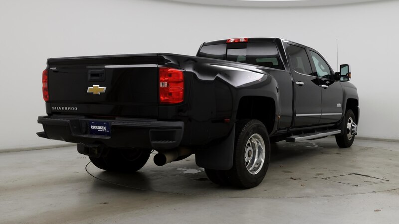 2015 Chevrolet Silverado 3500 High Country 8