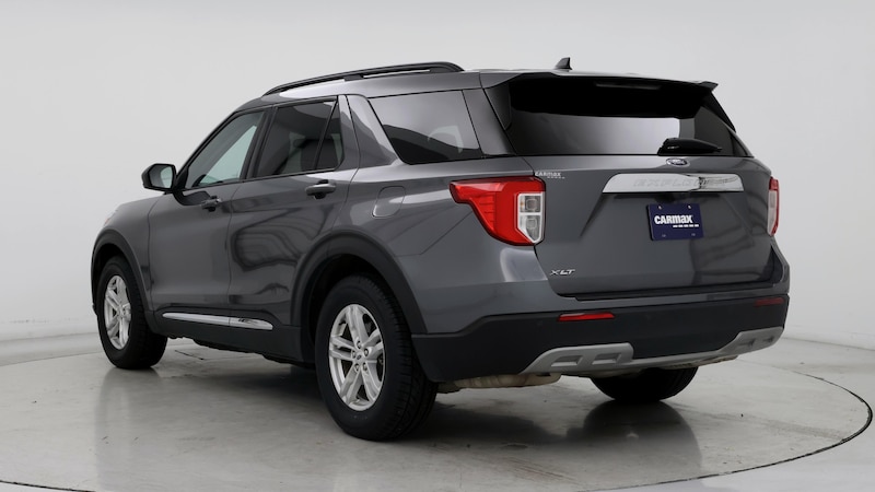 2023 Ford Explorer XLT 2