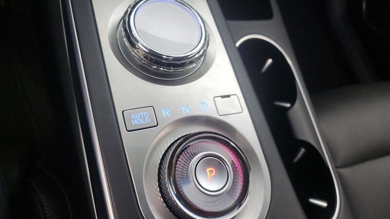 2023 Genesis GV70  18