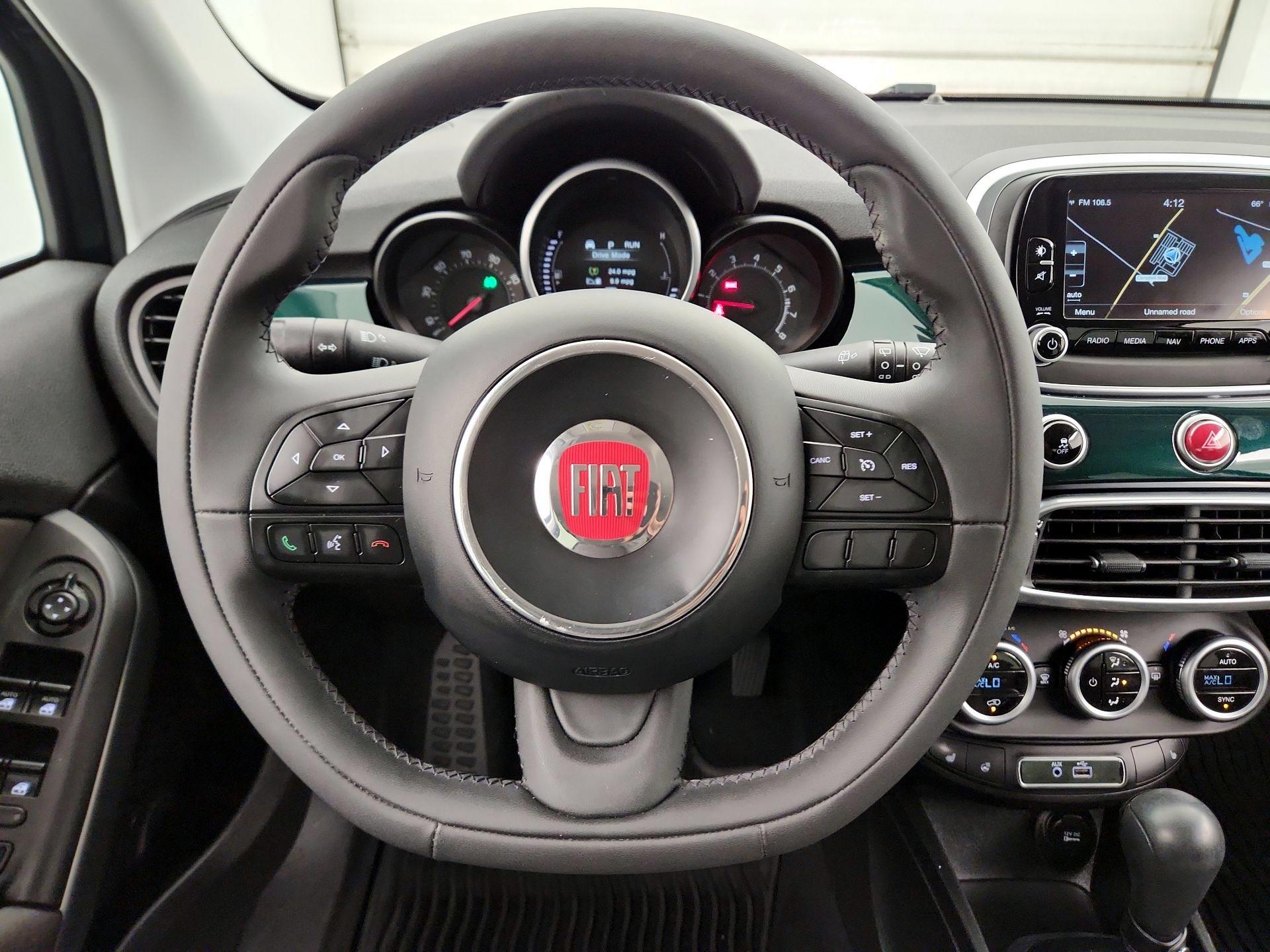 Thumbnail: 2016 Fiat 500X - 10