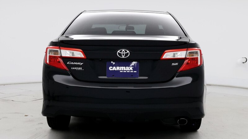 2014 Toyota Camry SE 6