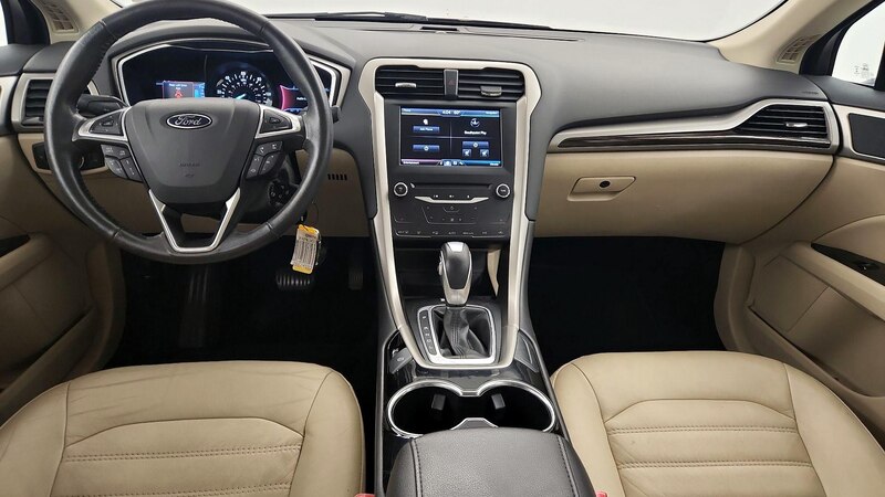 2014 Ford Fusion SE 9