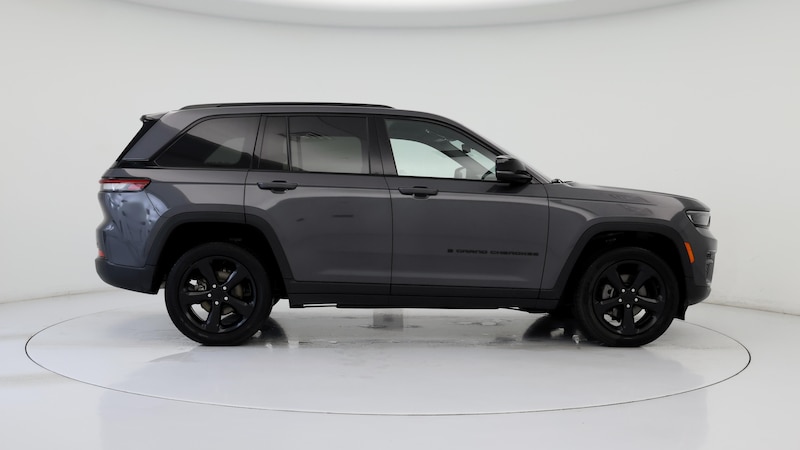 2023 Jeep Grand Cherokee Altitude 7