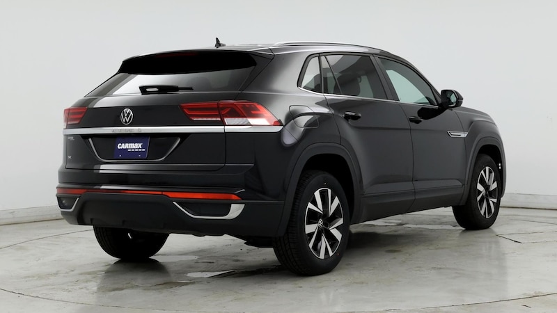 2022 Volkswagen Atlas SE 8