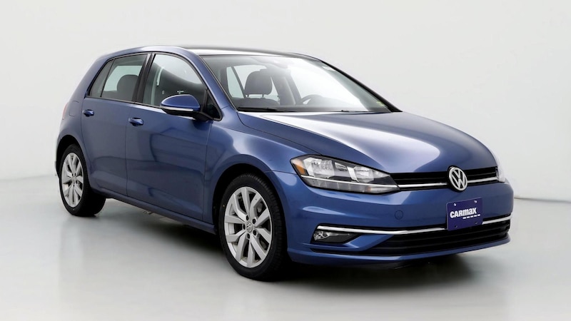 2019 Volkswagen Golf SE Hero Image