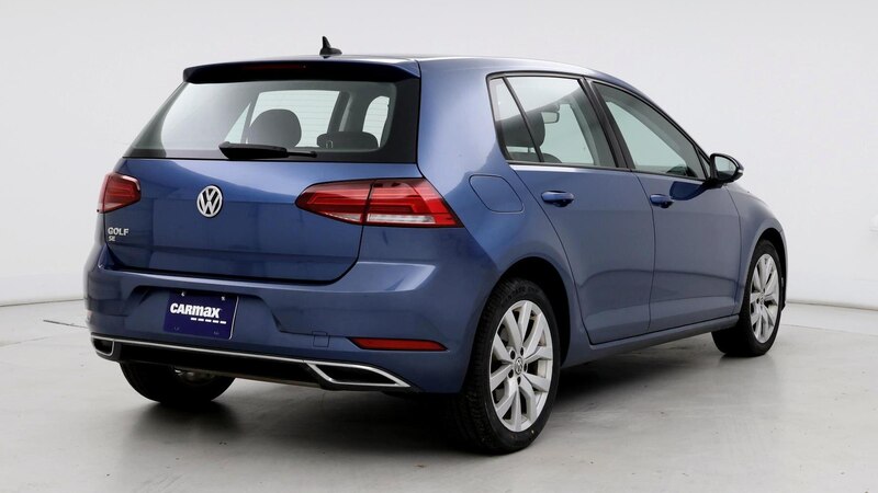 2019 Volkswagen Golf SE 8