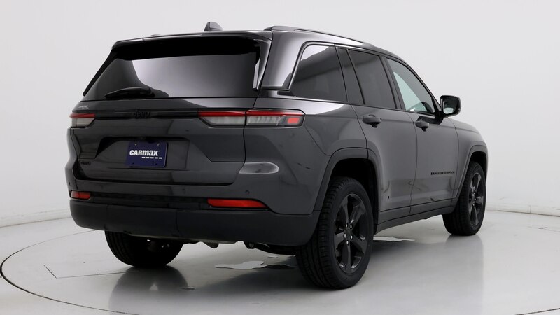 2023 Jeep Grand Cherokee Altitude 8