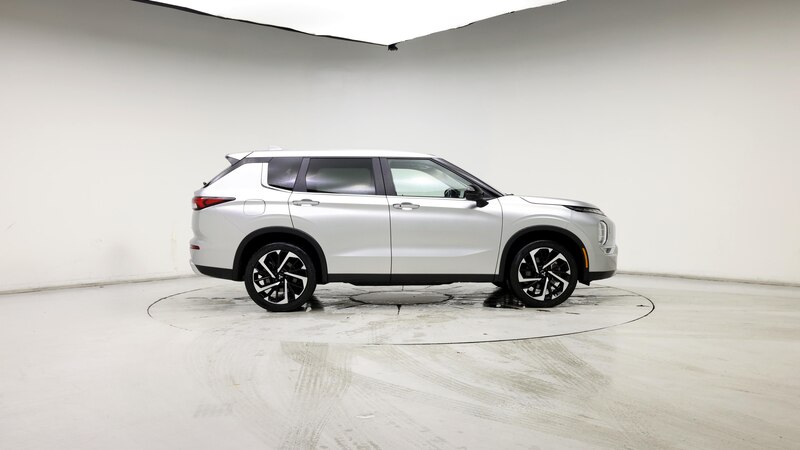 2022 Mitsubishi Outlander SE 7