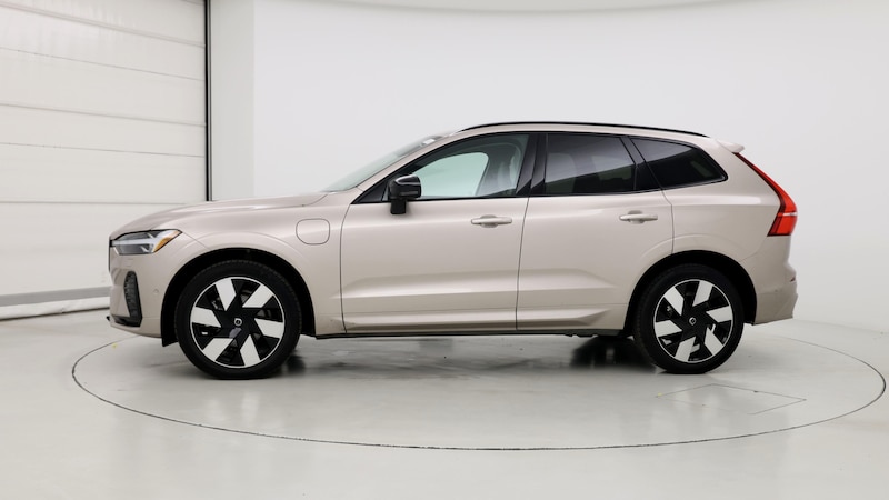 2024 Volvo XC60 Recharge Core 3