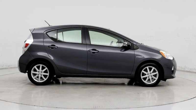 2013 Toyota Prius c Four 7