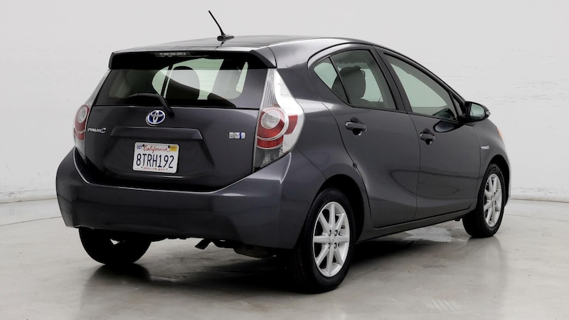 2013 Toyota Prius c Four 8