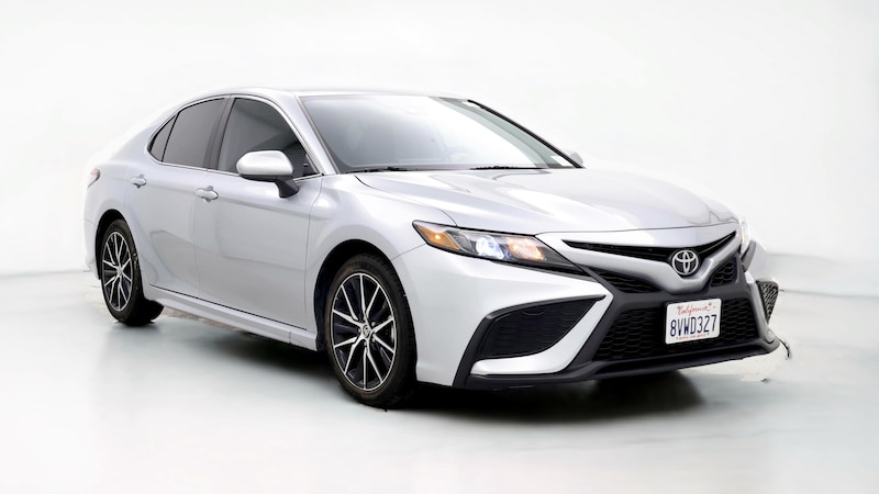 2021 Toyota Camry SE Hero Image