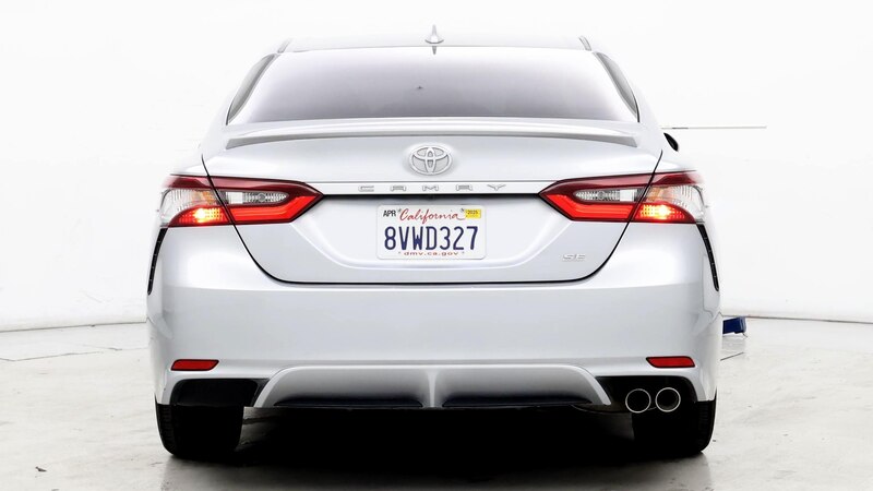 2021 Toyota Camry SE 6