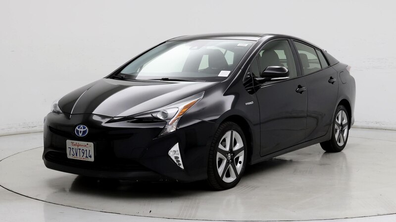 2016 Toyota Prius Three Touring 4