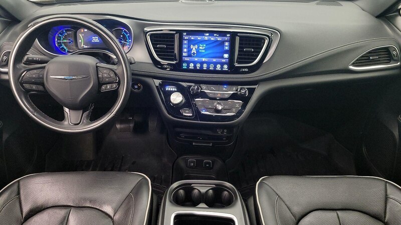 2020 Chrysler Pacifica Hybrid Limited 9