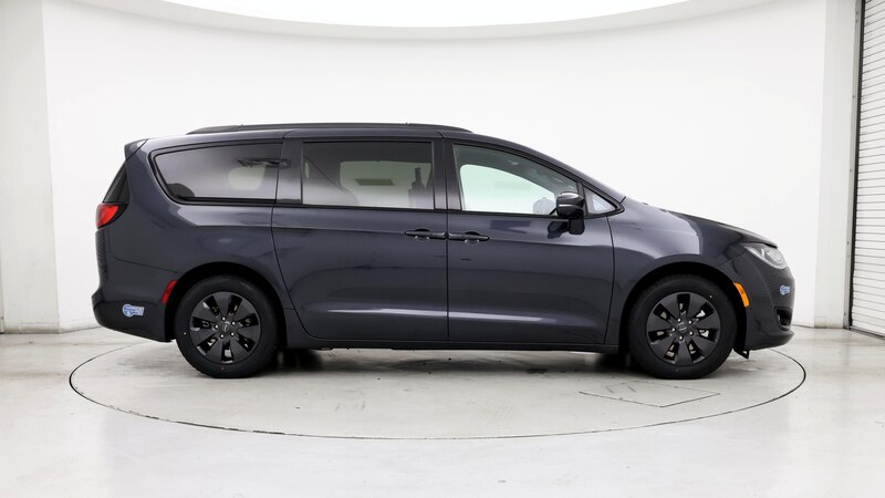 2020 Chrysler Pacifica Hybrid Limited 7