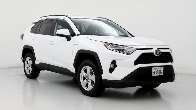 2019 Toyota RAV4 XLE Hero Image