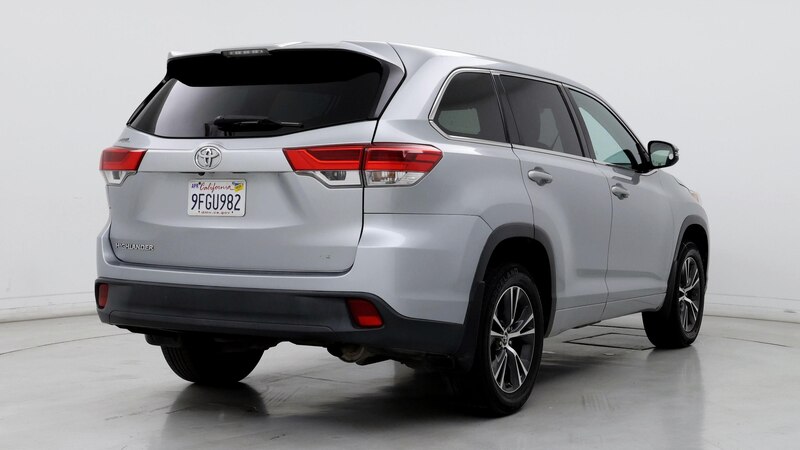 2018 Toyota Highlander LE 8