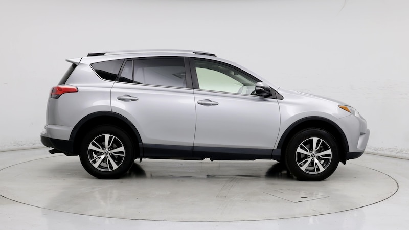 2018 Toyota RAV4 XLE 7