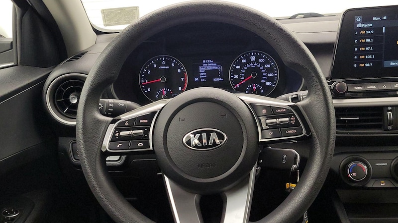 2021 Kia Forte FE 10