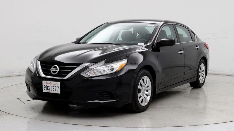 2016 Nissan Altima  4