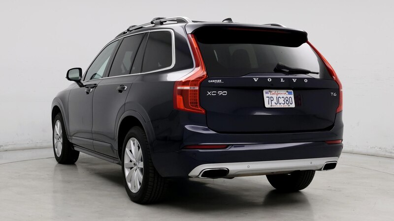 2016 Volvo XC90 T6 Momentum 2