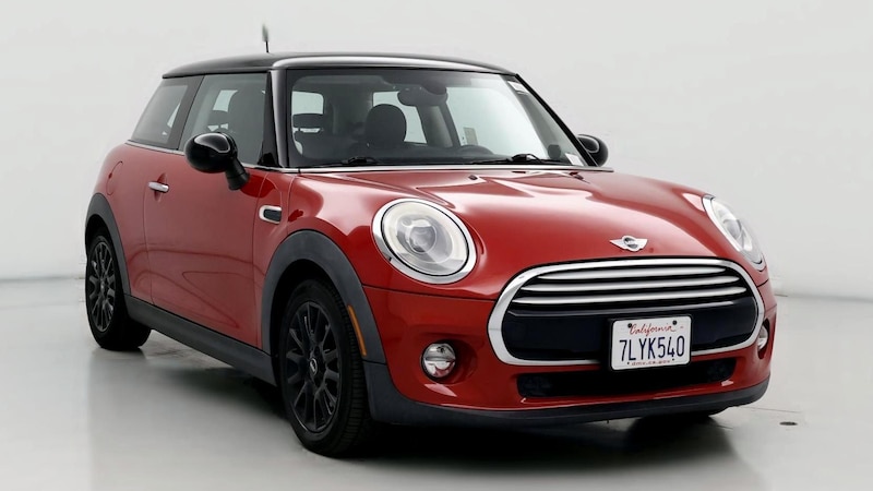 2015 MINI Cooper Hardtop  Hero Image