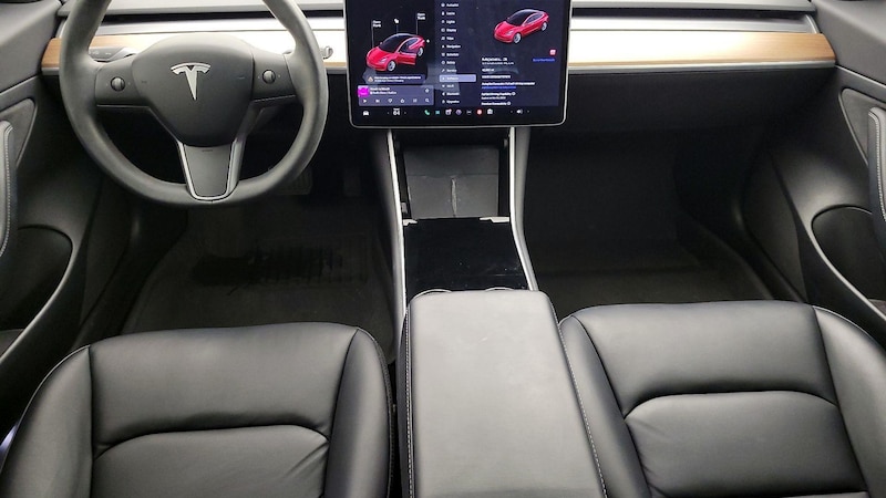 2020 Tesla Model 3 Standard Range 9