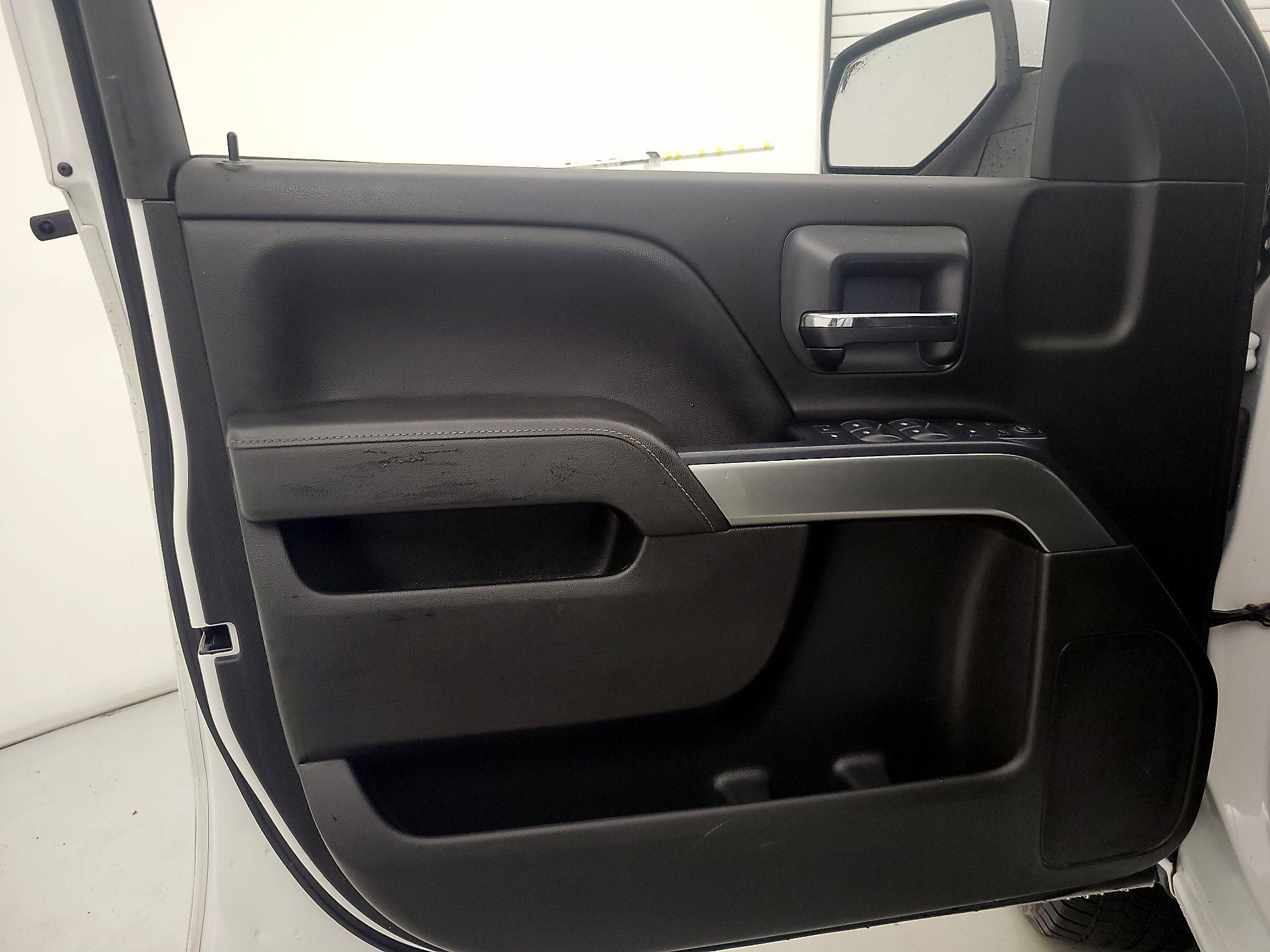 Thumbnail: 2019 Chevrolet Silverado 1500 - 12