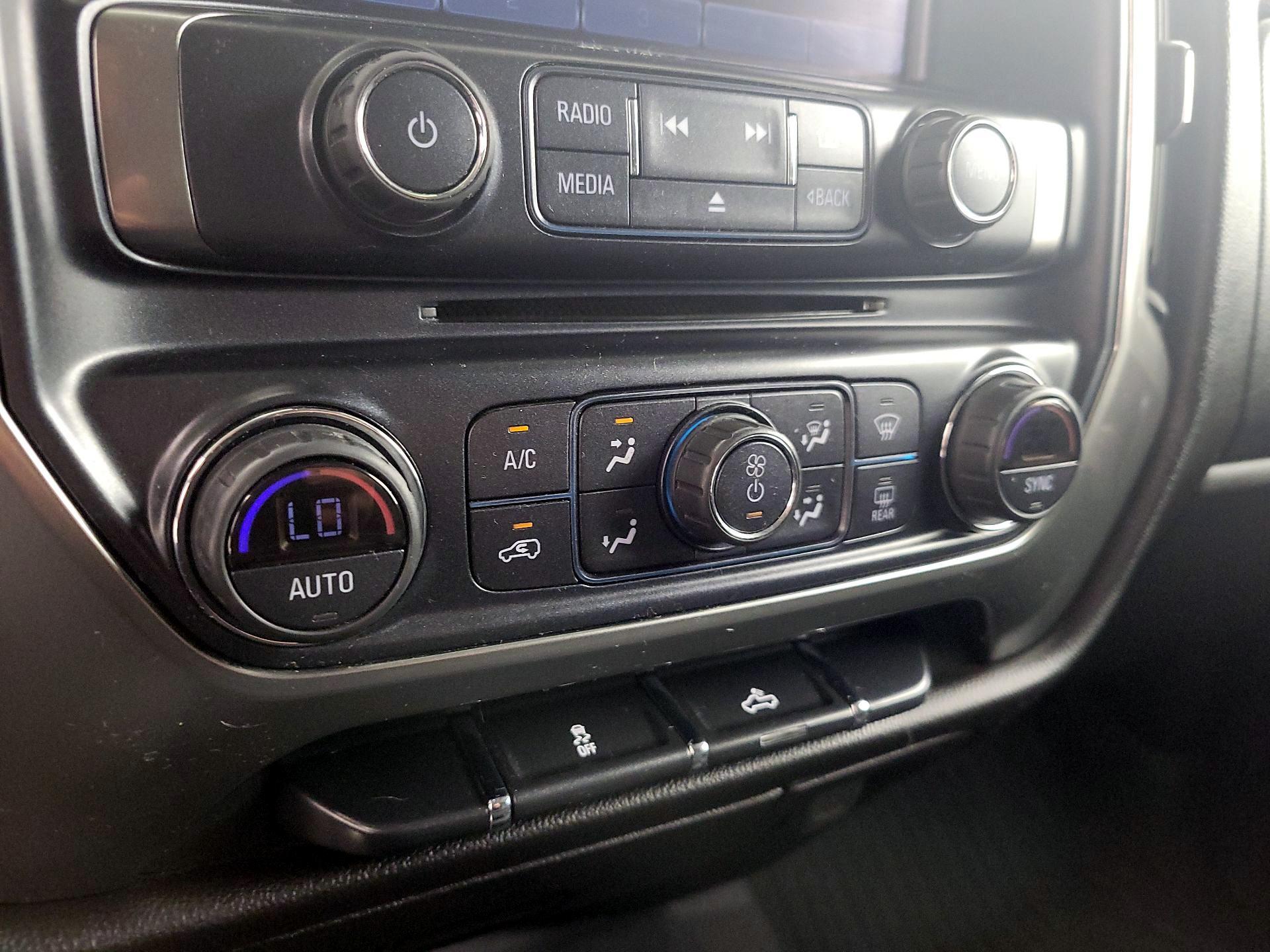 Thumbnail: 2019 Chevrolet Silverado 1500 - 16