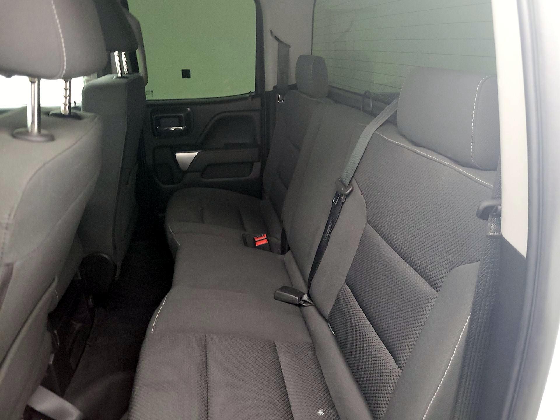 Thumbnail: 2019 Chevrolet Silverado 1500 - 18