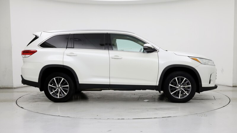 2019 Toyota Highlander XLE 7