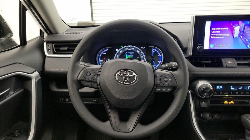 2024 Toyota RAV4 XLE 10