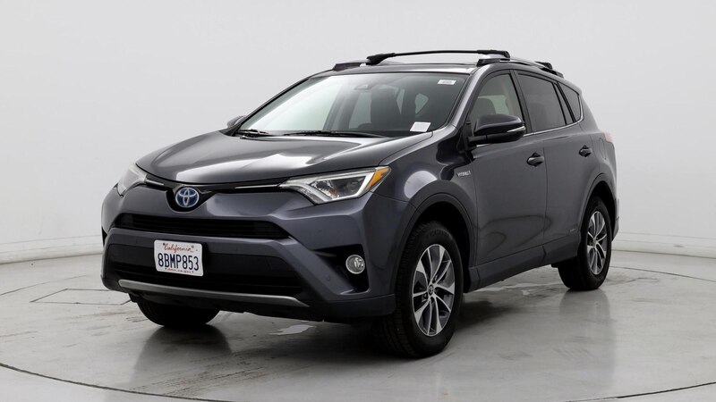 2018 Toyota RAV4 XLE 4