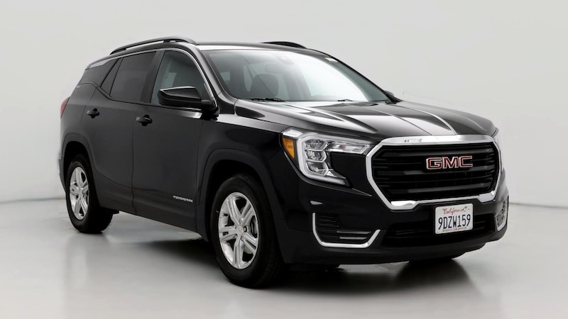 2022 GMC Terrain SLE Hero Image