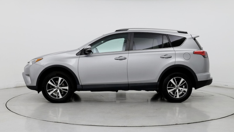 2018 Toyota RAV4 XLE 3