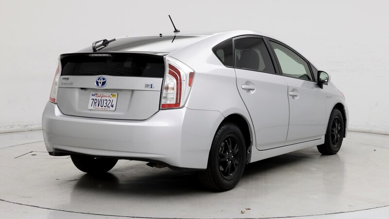 2015 Toyota Prius Two 8