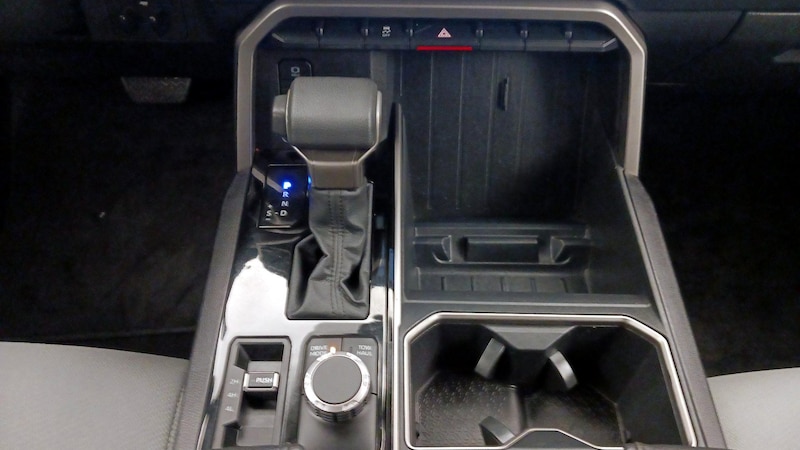 2022 Toyota Tundra SR5 17