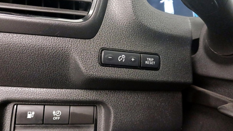 2018 Nissan Leaf SV 13