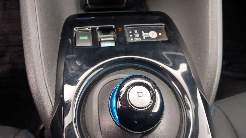 2018 Nissan Leaf SV 18