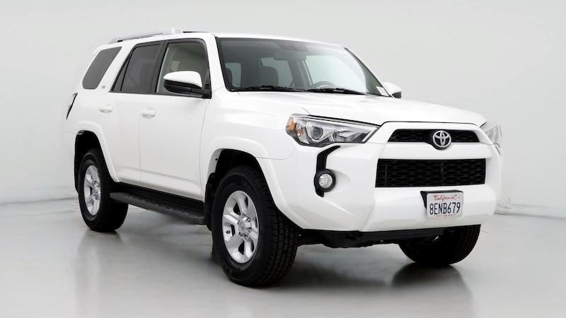 2018 Toyota 4Runner SR5 Hero Image