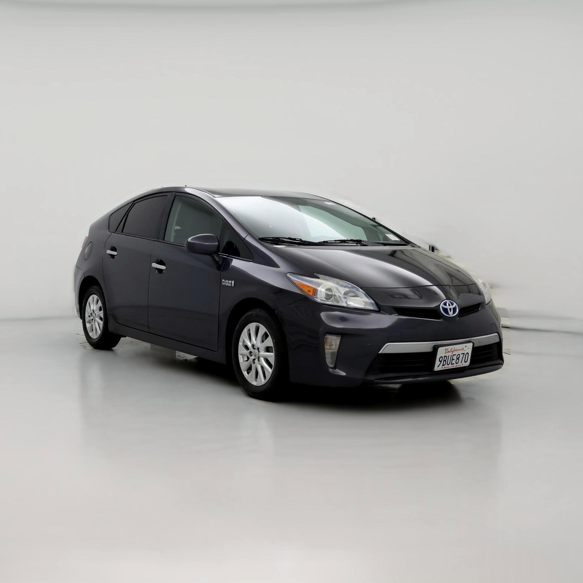 Used toyota prius plug in discount