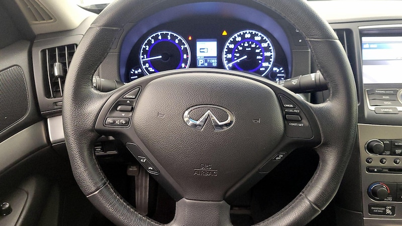 2013 INFINITI G37 Journey 10