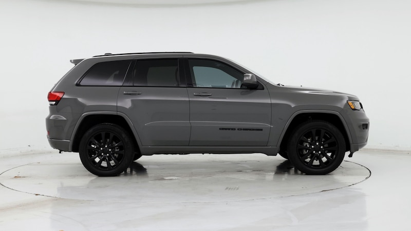 2020 Jeep Grand Cherokee Altitude 7