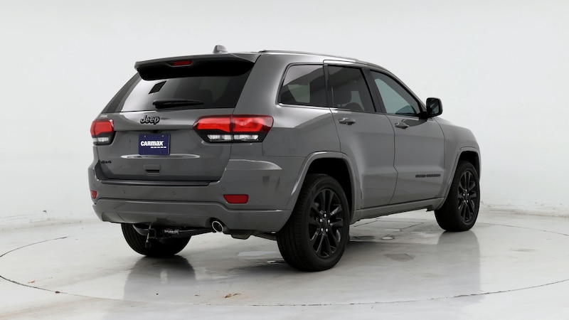 2020 Jeep Grand Cherokee Altitude 8